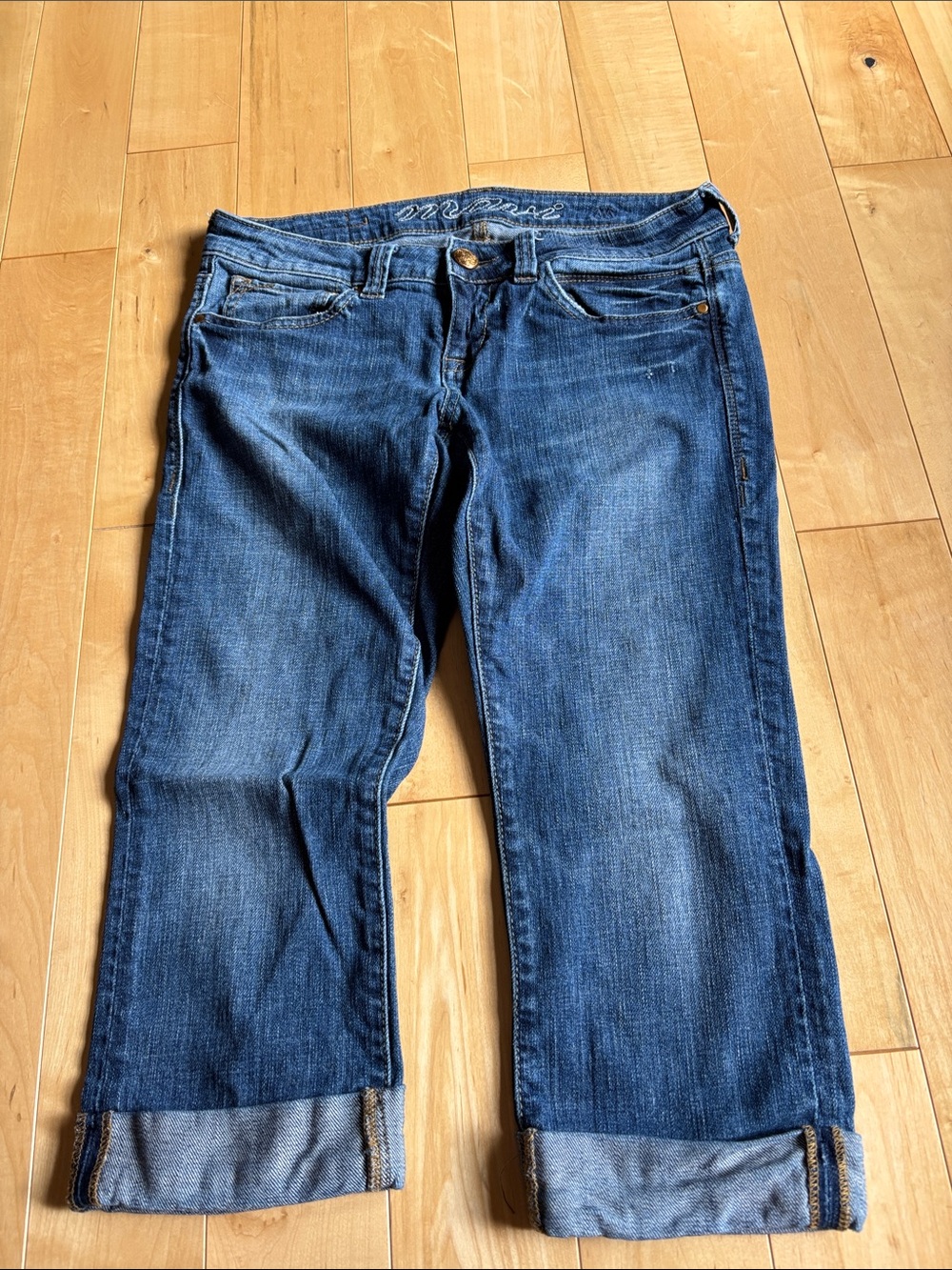 Women’s jean capris